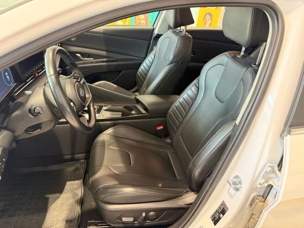 Hyundai Elantra VII (CN7) с пробегом 2023 года, цена 2 299 000 рублей, 60000 км, седан, Автокод Объявления