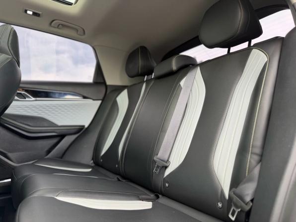 Geely Coolray I Рестайлинг с пробегом 2023 года, цена 2 070 000 рублей, 47300 км, внедорожник, Автокод Объявления