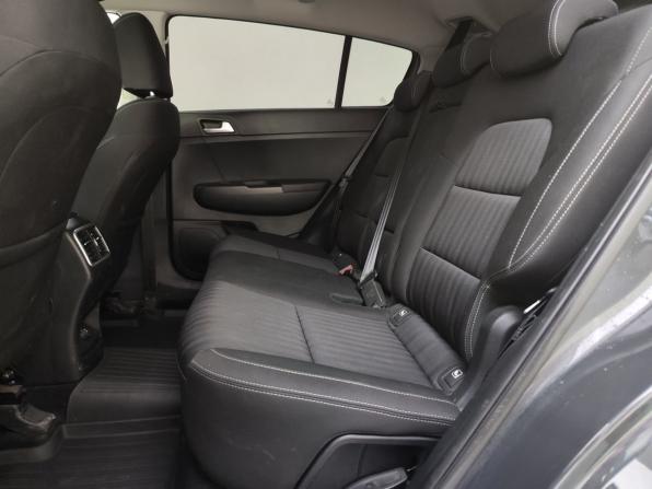 Kia Sportage IV Рестайлинг с пробегом 2020 года, цена 2 389 000 рублей, 40051 км, внедорожник, Автокод Объявления