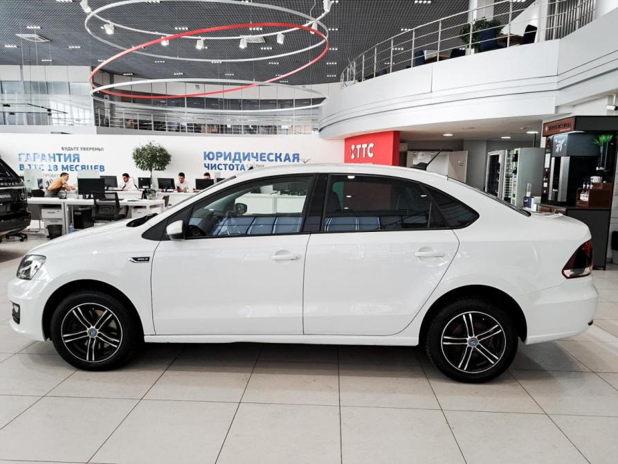 Volkswagen Polo V Рестайлинг Казань  - изображение 10
