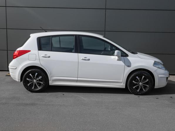 Nissan Tiida I Рестайлинг с пробегом 2012 года, цена 999 000 рублей, 105475 км, хэтчбек, Автокод Объявления