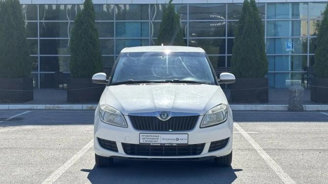 Skoda Fabia II Рестайлинг с пробегом 2011 года, цена 420 000 рублей, 253368 км, хэтчбек, Автокод Объявления