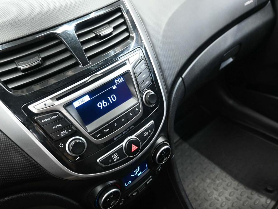 Hyundai Solaris I Рестайлинг Ростов-на-Дону  - изображение 15
