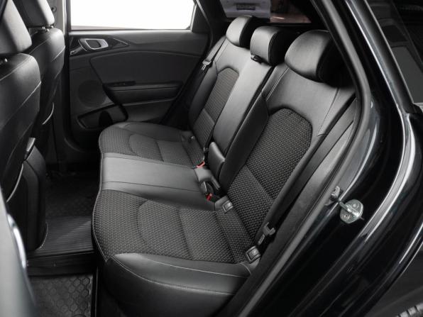 Kia Ceed III с пробегом 2020 года, цена 1 850 000 рублей, 127170 км, универсал, Автокод Объявления