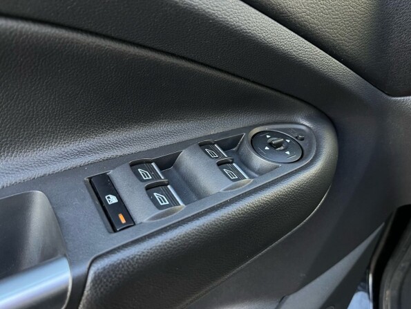 Ford Kuga II Рестайлинг с пробегом 2017 года, цена 1 548 000 рублей, 198206 км, offers.body_type.unknown, Автокод Объявления