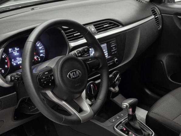 Kia Rio IV Рестайлинг с пробегом 2021 года, цена 1 685 000 рублей, 38000 км, хэтчбек, Автокод Объявления