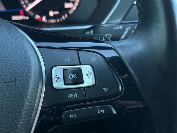 Volkswagen Tiguan II с пробегом 2018 года, цена 2 300 000 рублей, 202289 км, внедорожник, Автокод Объявления