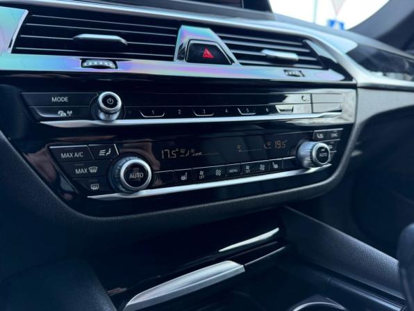 BMW 5 серии VII (G30/G31/G38) с пробегом 2018 года, цена 2 890 000 рублей, 174365 км, седан, Автокод Объявления