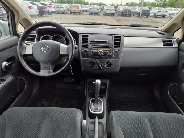 Nissan Tiida I Рестайлинг с пробегом 2011 года, цена 715 000 рублей, 133632 км, седан, Автокод Объявления
