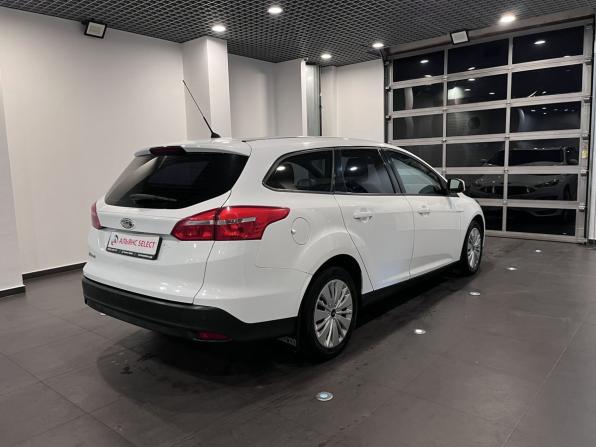 Ford Focus III Рестайлинг с пробегом 2016 года, цена 935 000 рублей, 179731 км, универсал, Автокод Объявления