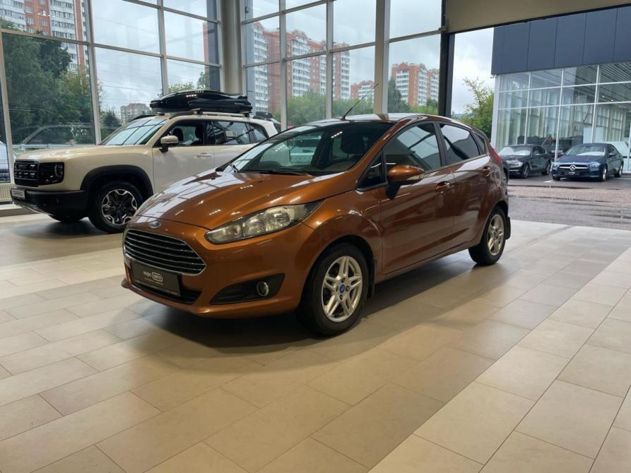 Ford Fiesta Mk6 Рестайлинг Серпухов  - изображение 1