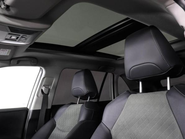 Toyota RAV4 V (XA50) с пробегом 2023 года, цена 3 947 000 рублей, 30000 км, внедорожник, Автокод Объявления