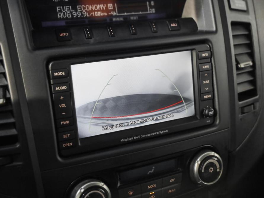 Mitsubishi Pajero IV Рестайлинг 1 Санкт-Петербург  - изображение 15
