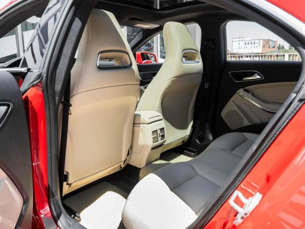 Mercedes-Benz CLA I (C117 X117) с пробегом 2014 года, цена 1 836 800 рублей, 131318 км, седан, Автокод Объявления