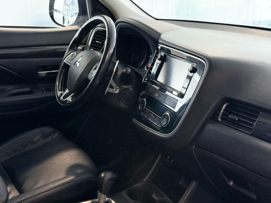Mitsubishi Outlander III Рестайлинг 2 Тверь  - изображение 8
