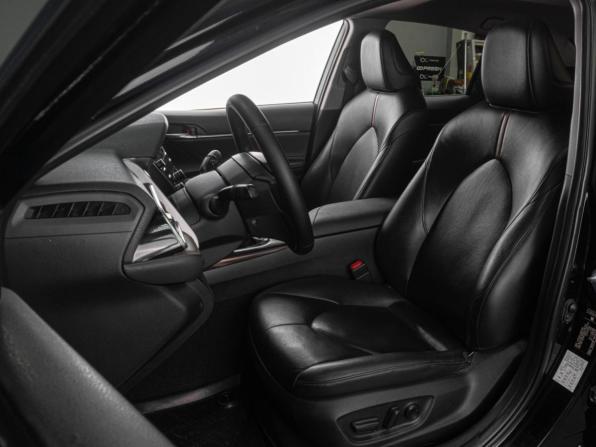 Toyota Camry VIII (XV70) с пробегом 2019 года, цена 2 189 000 рублей, 219219 км, седан, Автокод Объявления