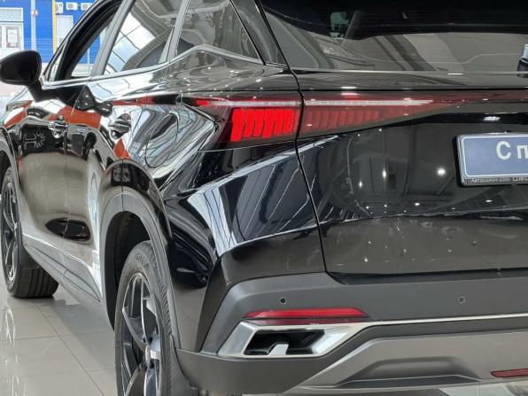 Omoda C5 I с пробегом 2023 года, цена 1 680 000 рублей, 45302 км, внедорожник, Автокод Объявления