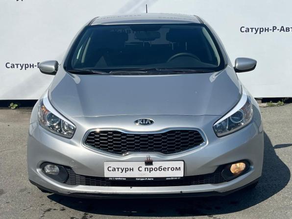 Kia Ceed II с пробегом 2013 года, цена 900 000 рублей, 147000 км, хэтчбек, Автокод Объявления