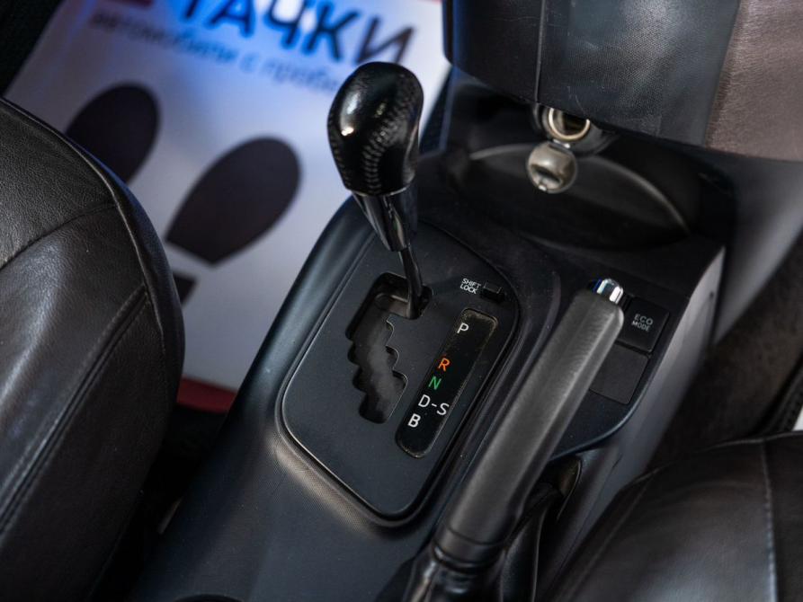 Toyota iQ Иркутск  - изображение 13