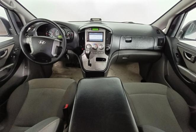 Hyundai H-1 II с пробегом 2014 года, цена 1 730 000 рублей, 217252 км, минивэн, Автокод Объявления