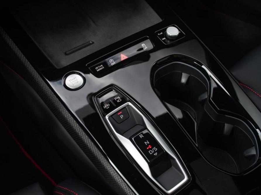 Audi A5 III (B10) Москва  - изображение 22