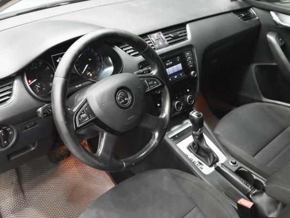 Skoda Octavia III (A7) с пробегом 2014 года, цена 990 000 рублей, 188233 км, лифтбек, Автокод Объявления