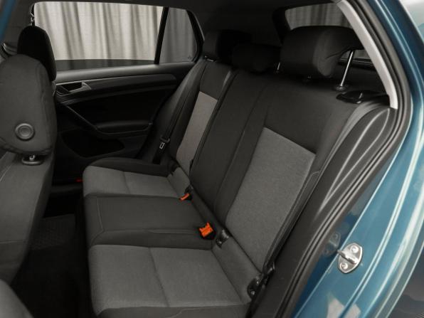 Volkswagen Golf VII с пробегом 2015 года, цена 1 140 000 рублей, 258514 км, хэтчбек, Автокод Объявления