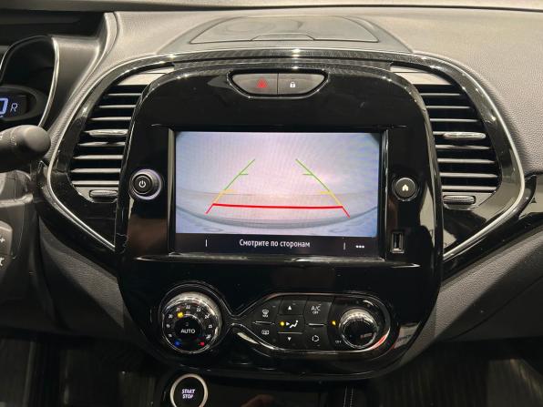 Renault Kaptur I Рестайлинг с пробегом 2021 года, цена 1 709 000 рублей, 64702 км, внедорожник, Автокод Объявления