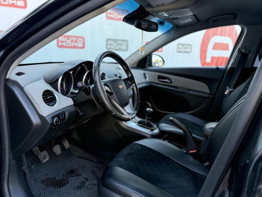Chevrolet Cruze I Рестайлинг Санкт-Петербург  - изображение 10