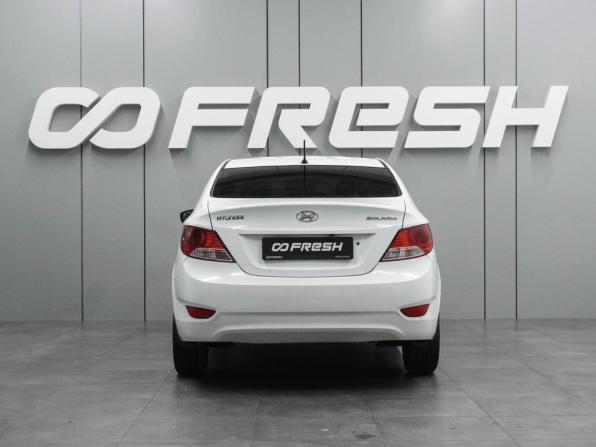 Hyundai Solaris I с пробегом 2013 года, цена 749 000 рублей, 138324 км, седан, Автокод Объявления
