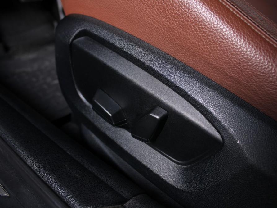 BMW 5 серии VI (F10/F11/F07) Рестайлинг Минеральные Воды  - изображение 17