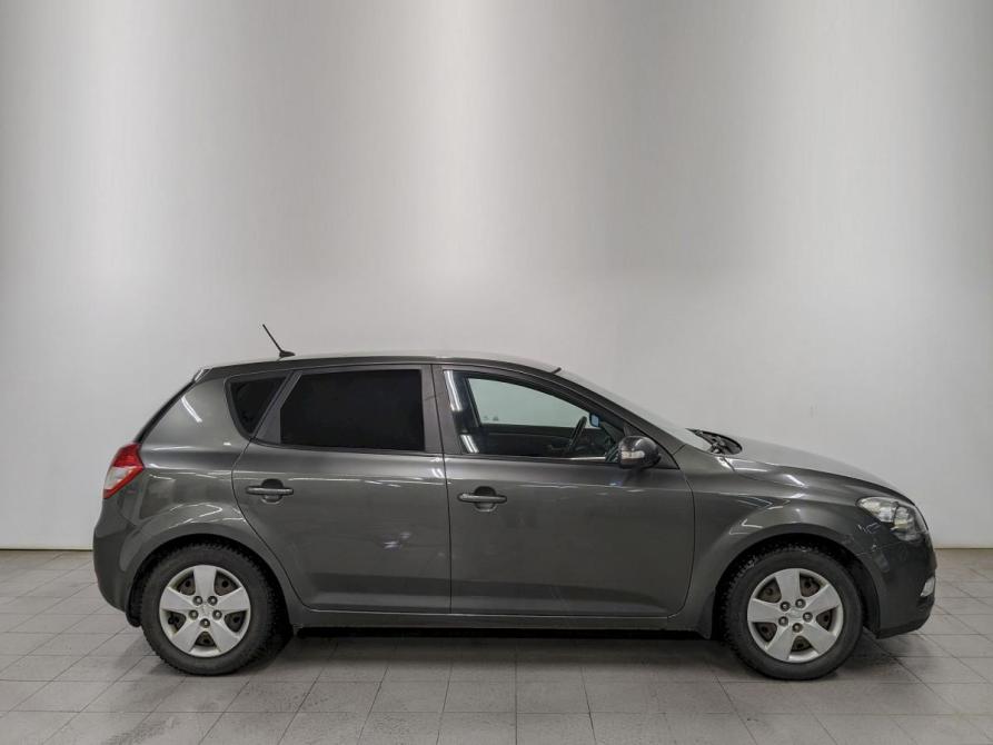 Kia Ceed I Рестайлинг Москва  - изображение 4