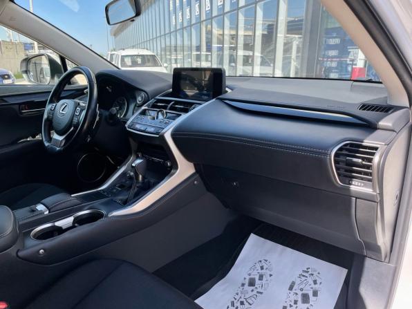 Lexus NX I Рестайлинг с пробегом 2020 года, цена 2 670 000 рублей, 130000 км, внедорожник, Автокод Объявления