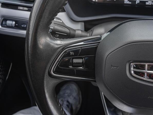 Geely Emgrand II с пробегом 2022 года, цена 1 398 000 рублей, 98027 км, седан, Автокод Объявления
