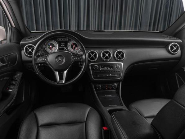 Mercedes-Benz A-Класс III (W176) с пробегом 2013 года, цена 1 729 000 рублей, 80287 км, хэтчбек, Автокод Объявления