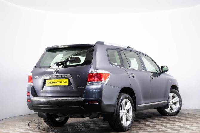 Toyota Highlander II (XU40) Рестайлинг с пробегом 2013 года, цена 1 949 000 рублей, 243000 км, внедорожник, Автокод Объявления