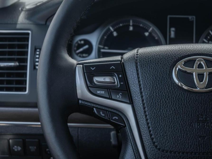 Toyota Land Cruiser 200 Series Рестайлинг 2 Ставрополь  - изображение 21