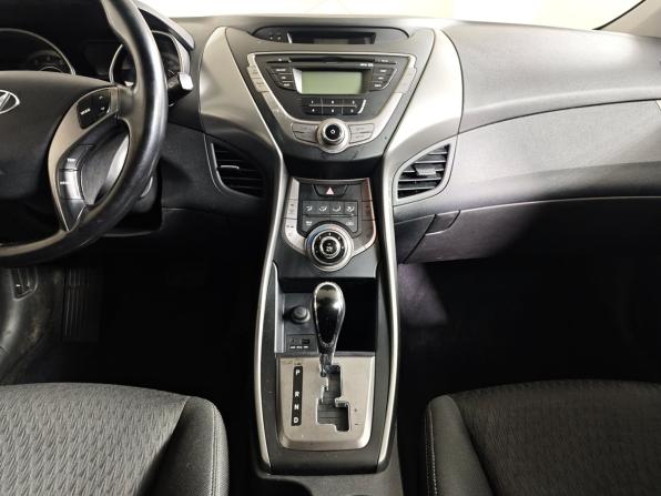 Hyundai Elantra V (MD) с пробегом 2012 года, цена 919 000 рублей, 122956 км, седан, Автокод Объявления