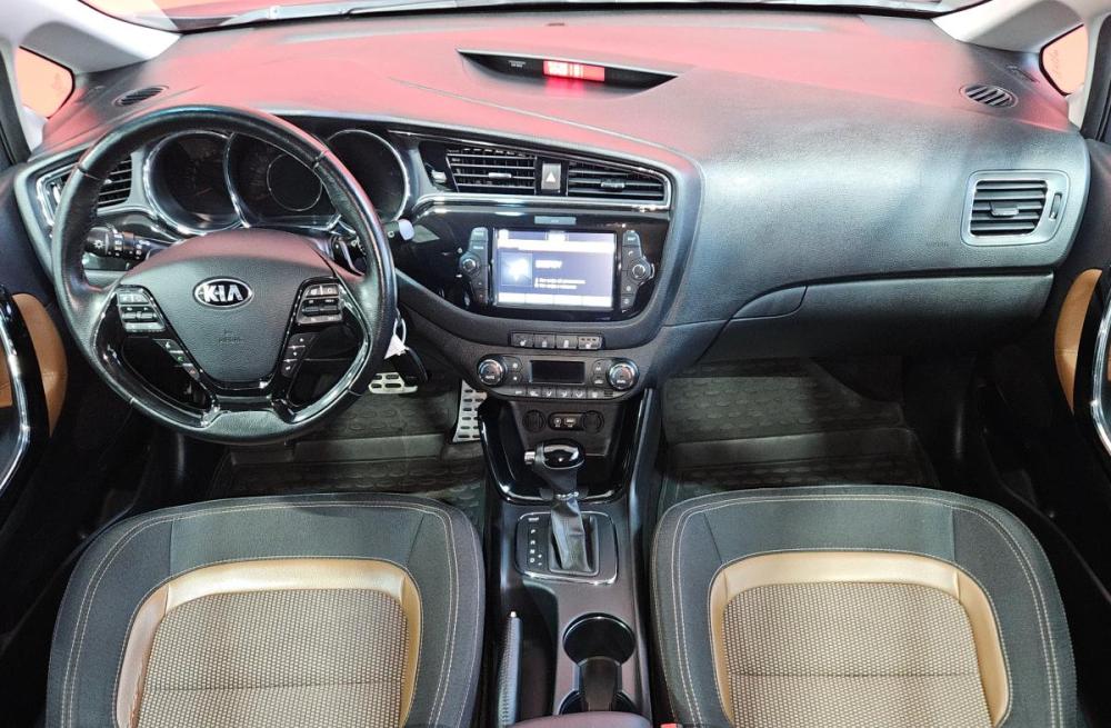 Kia Ceed II Рестайлинг Вологда  - изображение 9