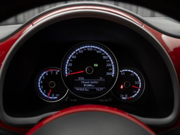 Volkswagen Beetle II (A5) с пробегом 2014 года, цена 1 890 000 рублей, 91276 км, хэтчбек, Автокод Объявления
