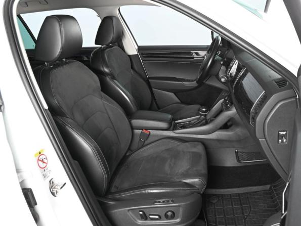 Skoda Kodiaq I с пробегом 2019 года, цена 2 649 000 рублей, 180958 км, внедорожник, Автокод Объявления