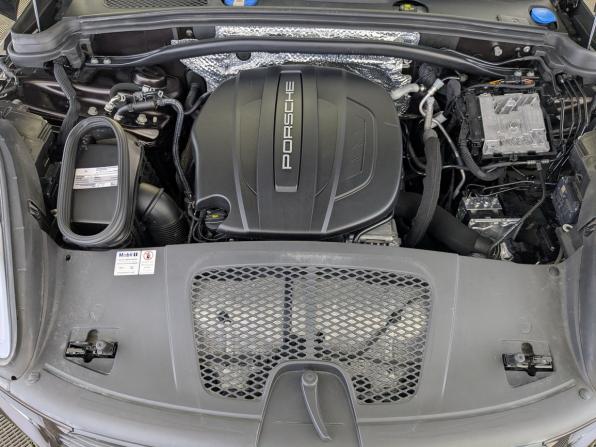 Porsche Macan I Рестайлинг с пробегом 2020 года, цена 5 300 000 рублей, 62411 км, внедорожник, Автокод Объявления