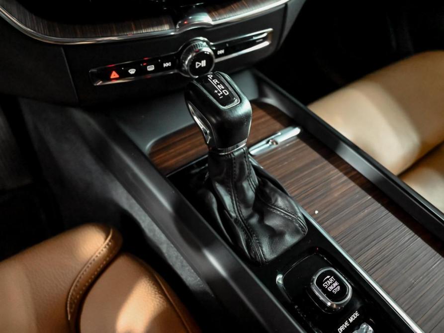 Volvo XC60 II Екатеринбург  - изображение 16