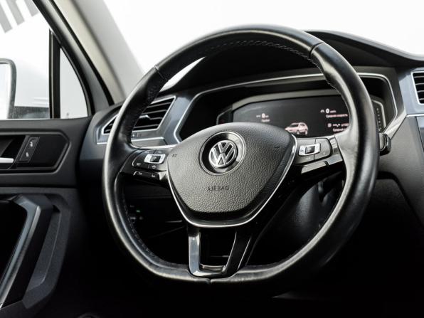 Volkswagen Tiguan II с пробегом 2018 года, цена 3 150 000 рублей, 97925 км, внедорожник, Автокод Объявления