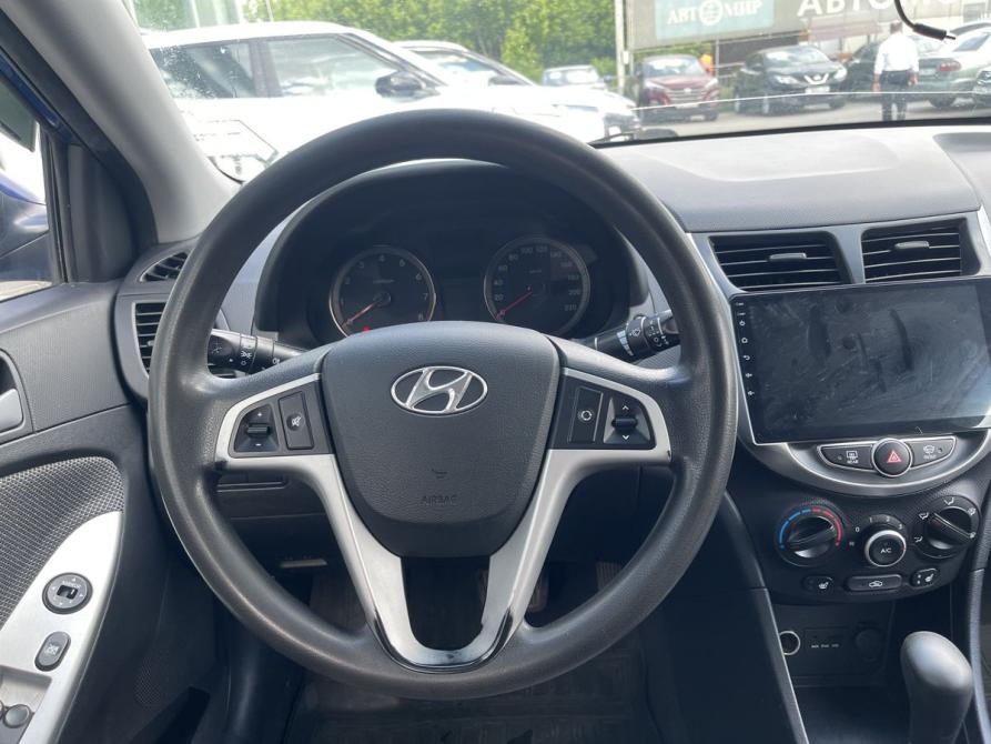 Hyundai Solaris I Брянск  - изображение 12