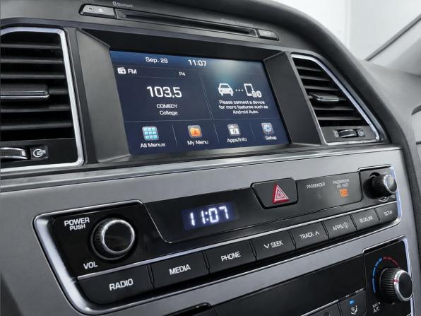 Hyundai Sonata VII (LF) с пробегом 2015 года, цена 1 179 000 рублей, 244300 км, седан, Автокод Объявления
