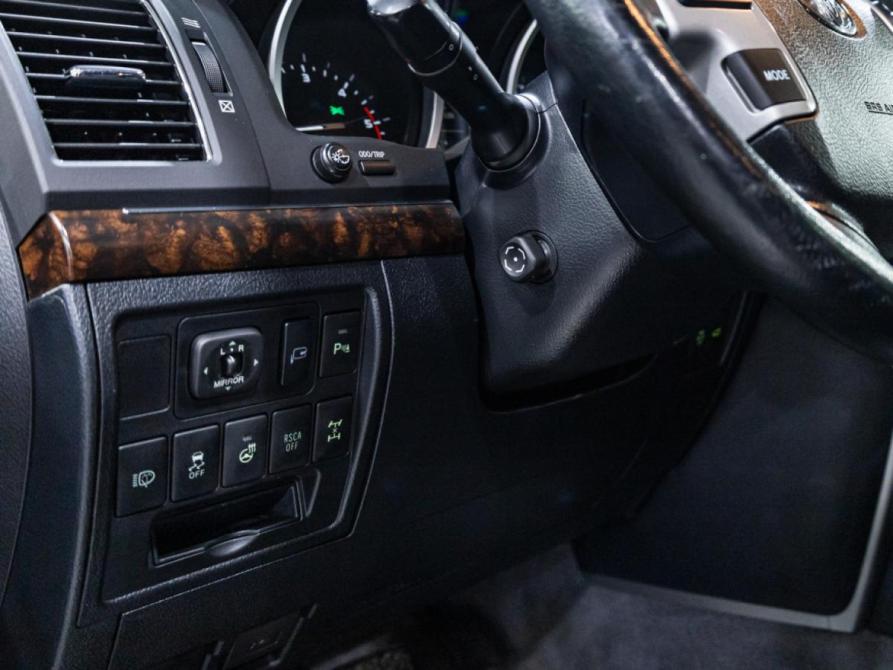 Toyota Land Cruiser 200 Series Рестайлинг 1 Санкт-Петербург  - изображение 16
