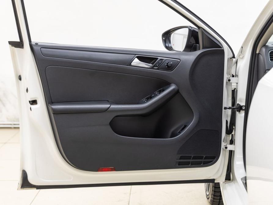 Volkswagen Jetta VI Волгоград  - изображение 24