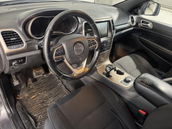 Jeep Grand Cherokee IV (WK2) Рестайлинг с пробегом 2013 года, цена 1 999 800 рублей, 329000 км, внедорожник, Автокод Объявления