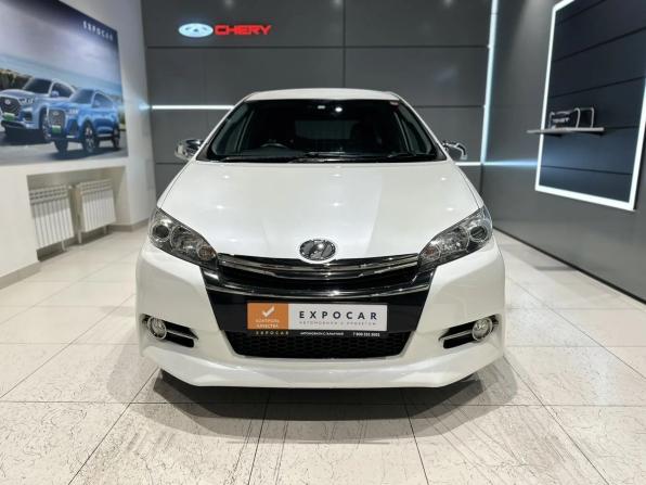 Toyota Wish II Рестайлинг с пробегом 2014 года, цена 1 590 000 рублей, 85000 км, минивэн, Автокод Объявления